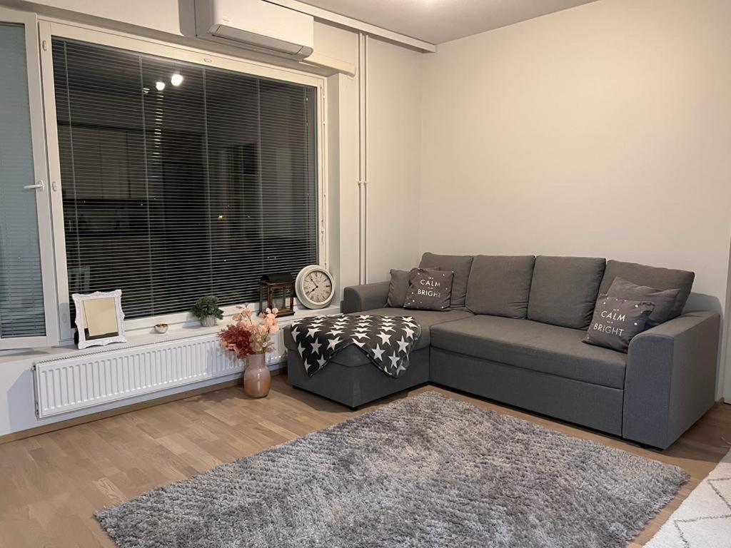 Modern One Bedroom City Apartment Nearby Airport Vanda Exteriör bild